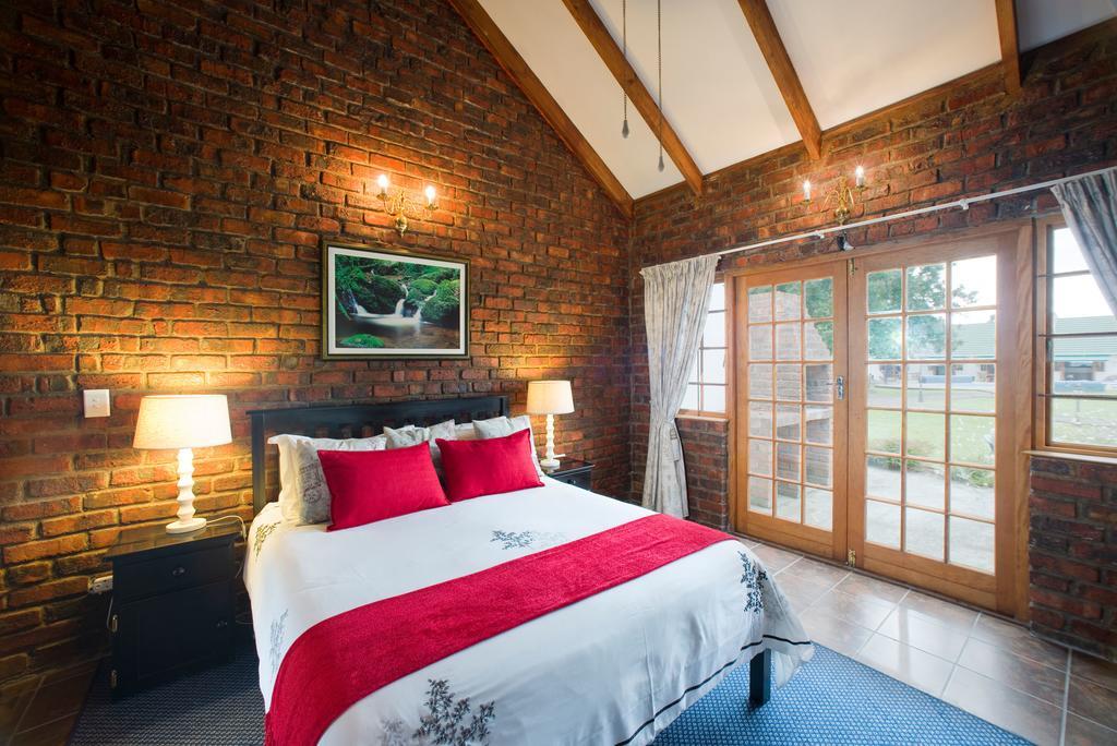 Swallows Nest Country Cottages Stormsrivier Exterior photo